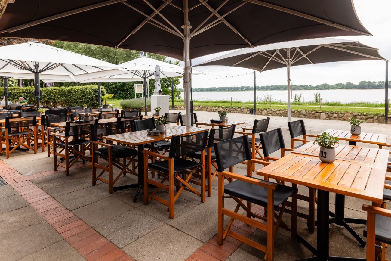 ELBE1 Terrasse